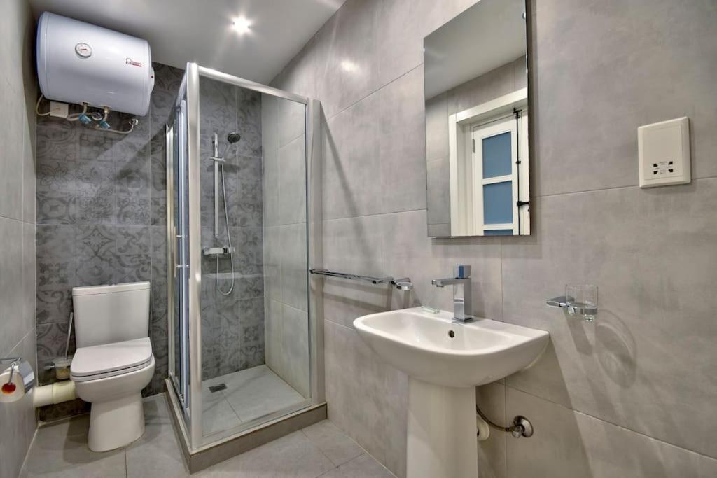 Vallettastay - Orangerie Two Bedroom Apartment 201 Ngoại thất bức ảnh